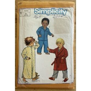 Simplicity Pattern 6664‎ Toddlers Nightgown PJs Robe Tie Belt Size 1 2 3 CUT